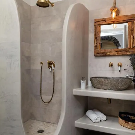 Daire Naxian Icon Luxury *
